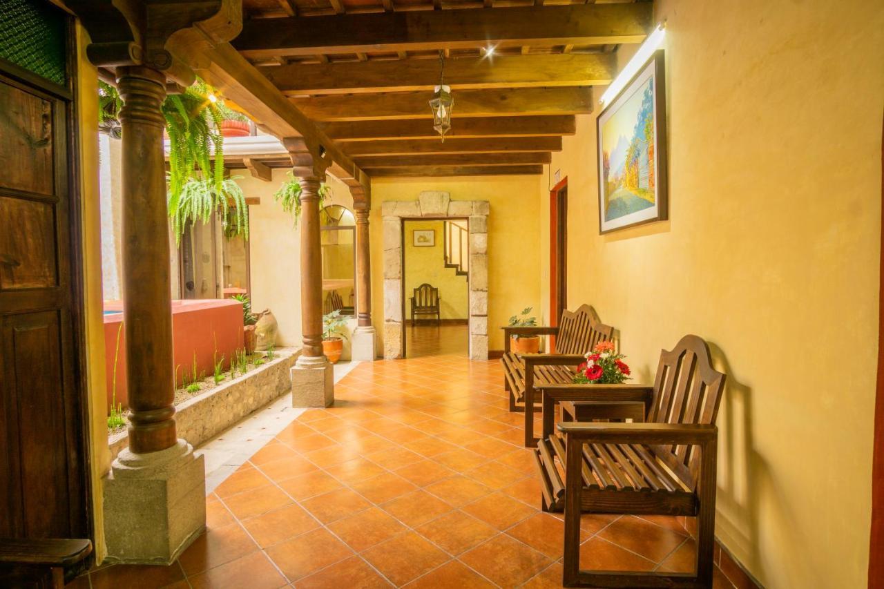 Hotel Maya Ik' Antigua Exterior foto